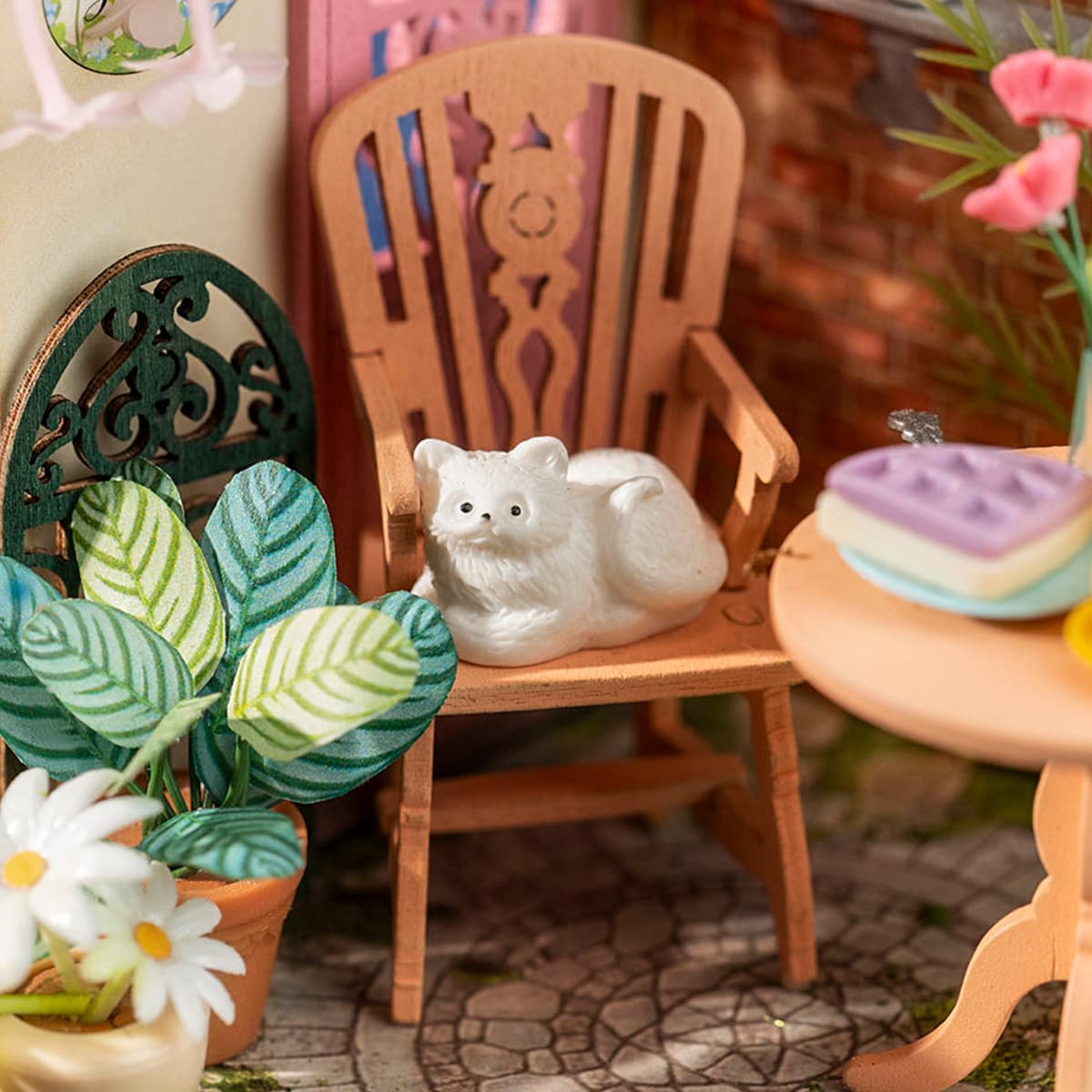 Fancy Tea Yard DIY Miniature House