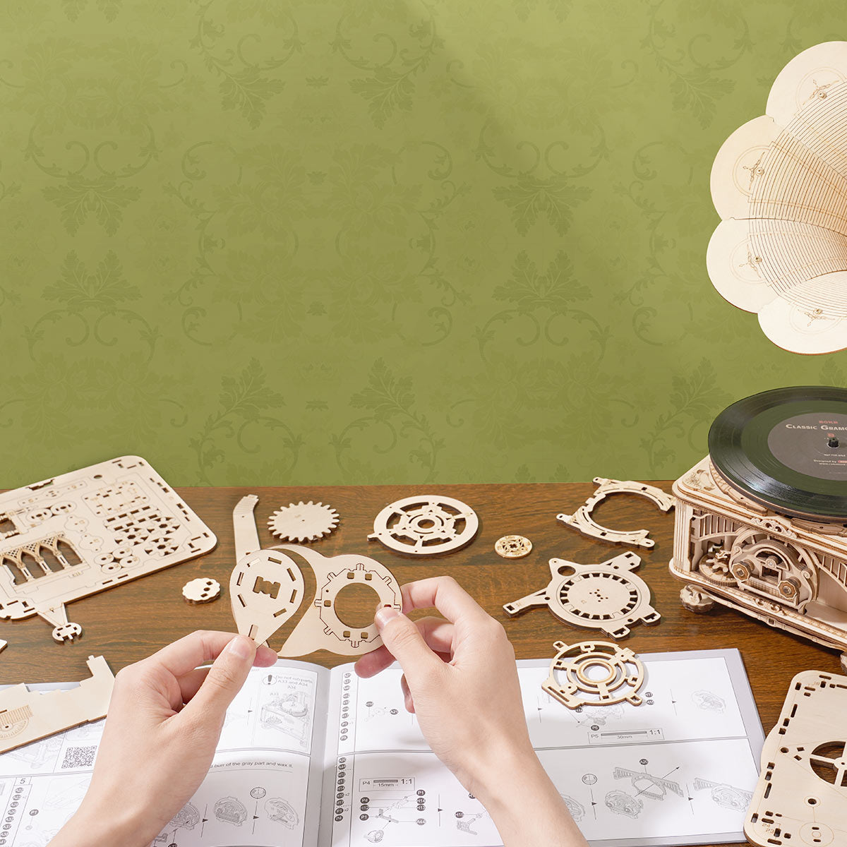 Classic Gramophone 3D Puzzle (Electric Version)