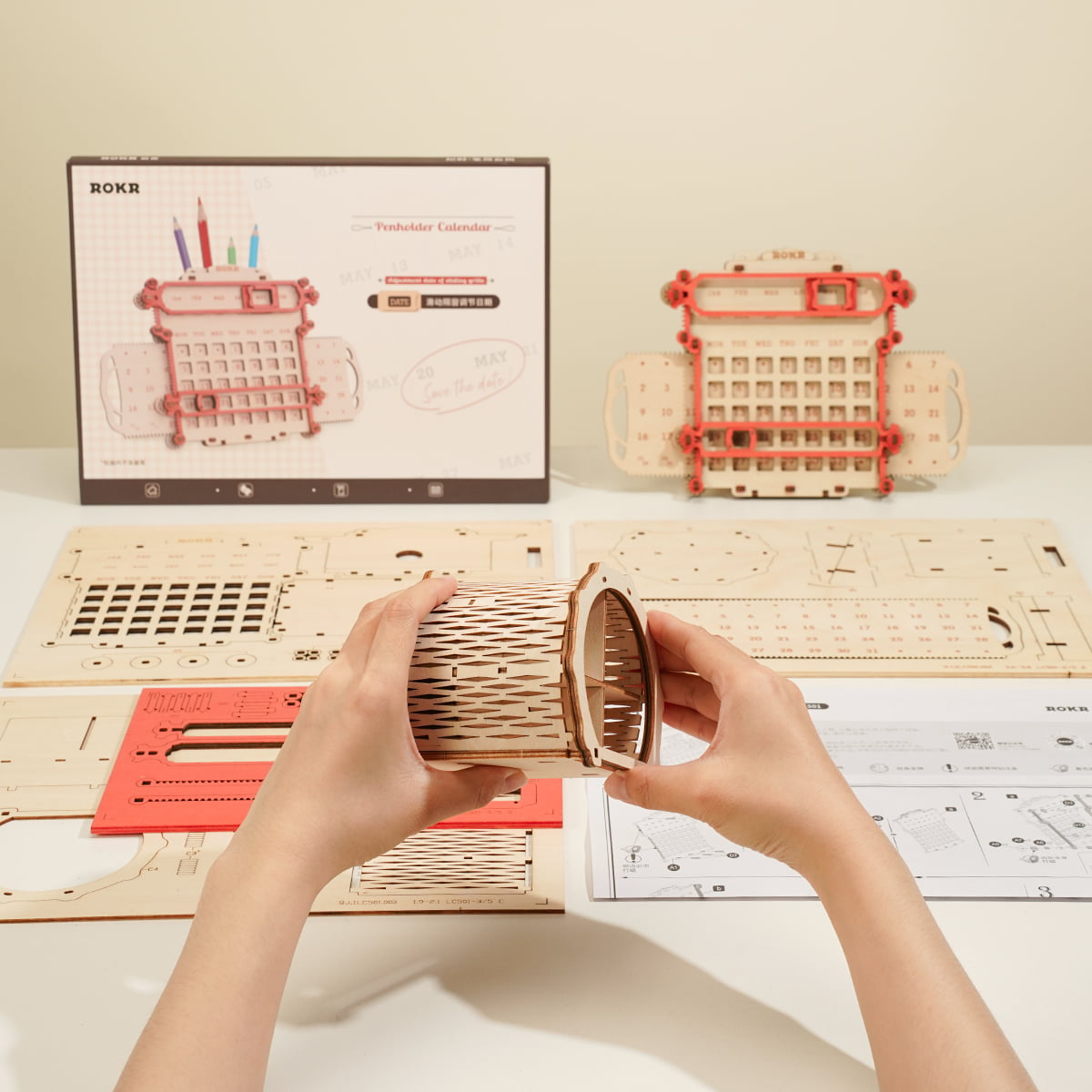 Penholder Calendar 3D Puzzle