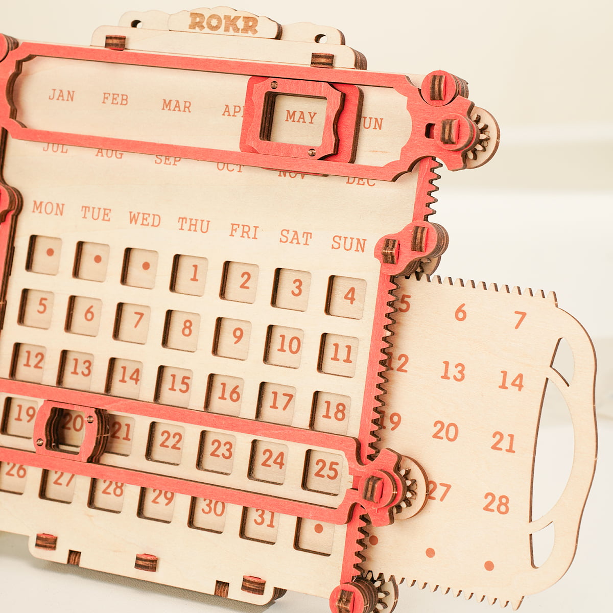Penholder Calendar 3D Puzzle
