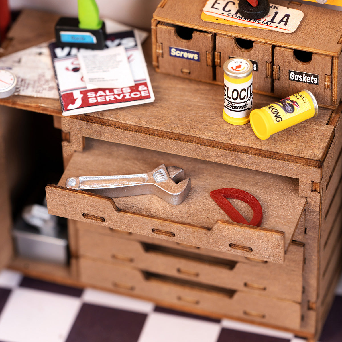 Garage Workshop DIY Miniature House