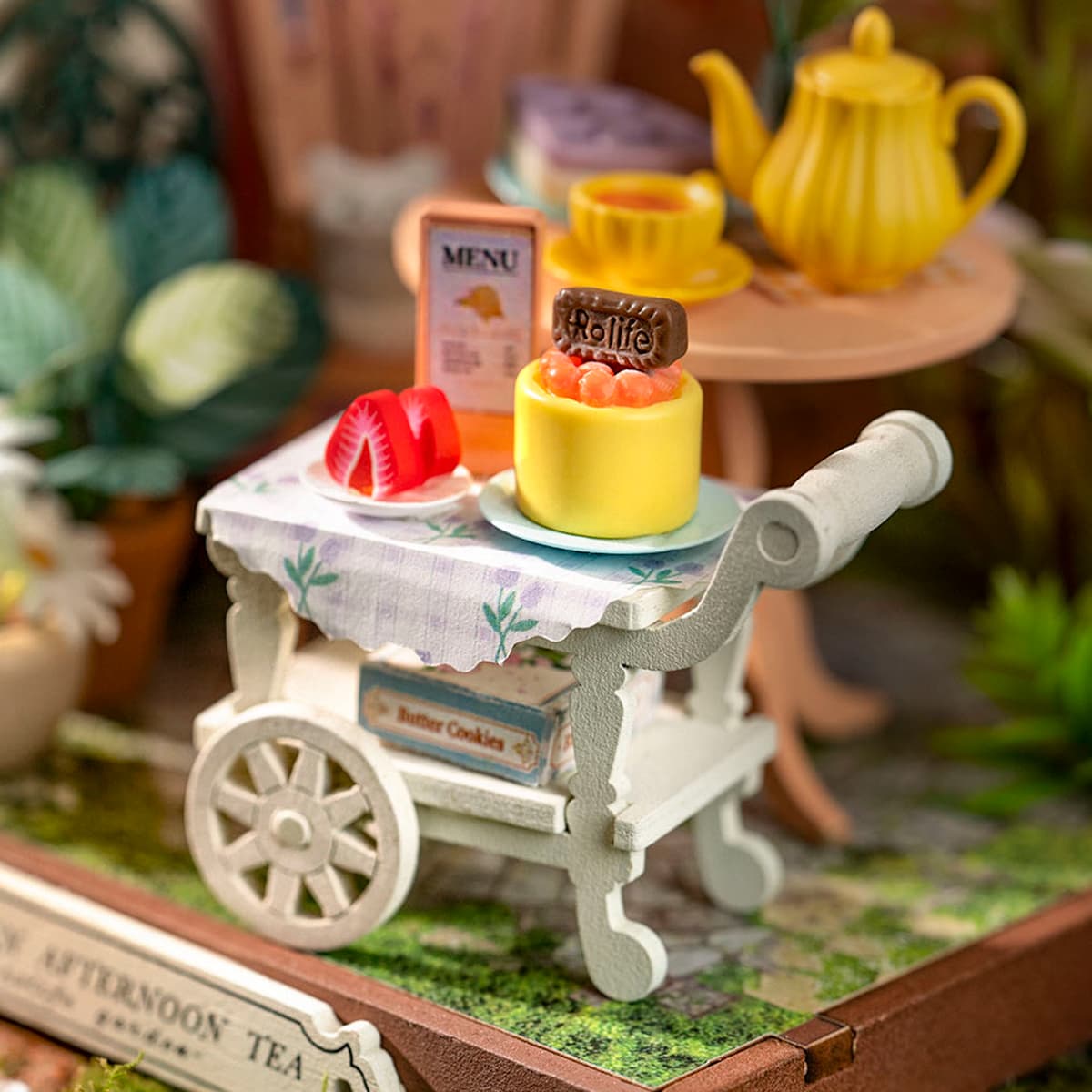 Fancy Tea Yard DIY Miniature House