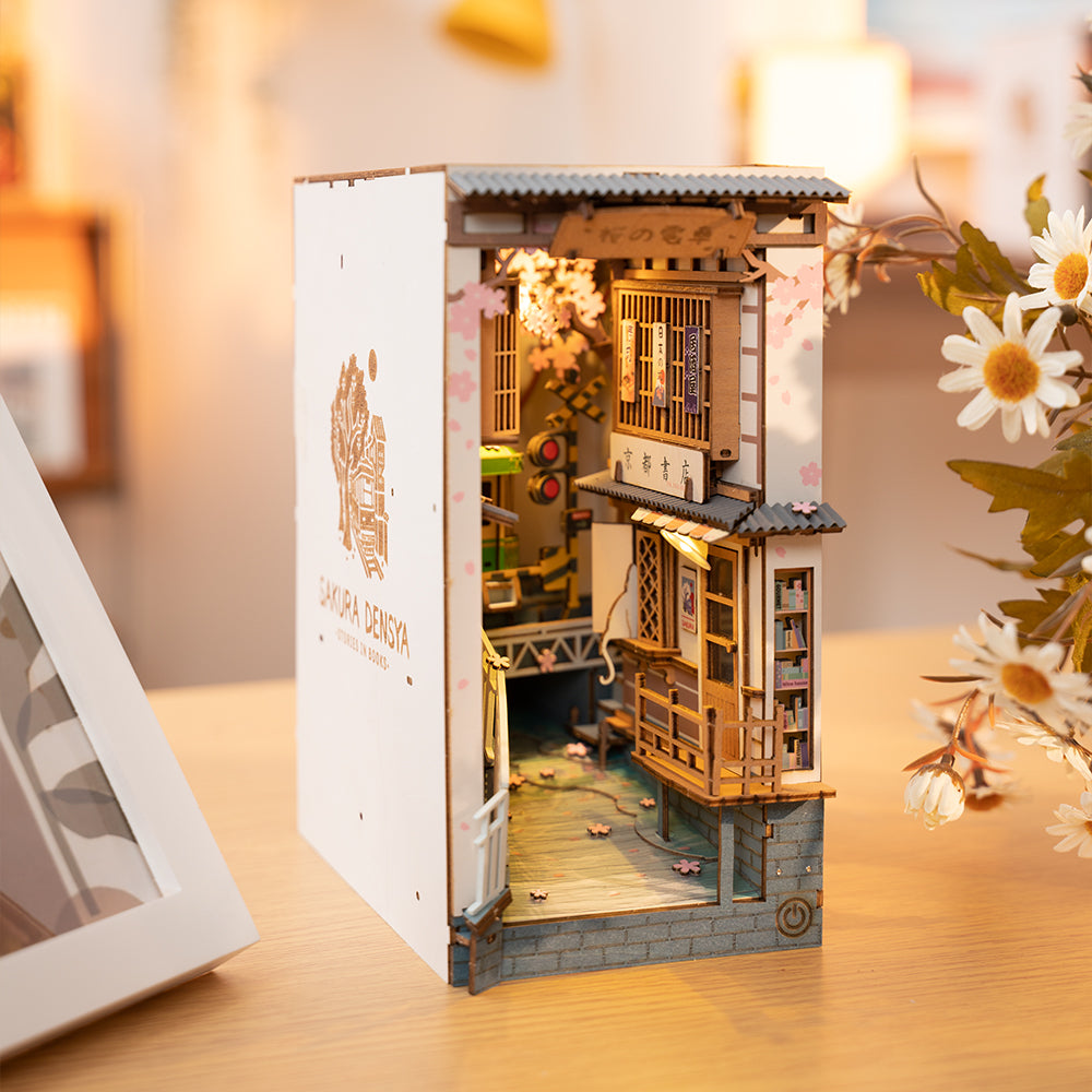 Sakura Densya DIY Book Nook Shelf Insert