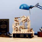 Explorer Swingback Wall Marble Run