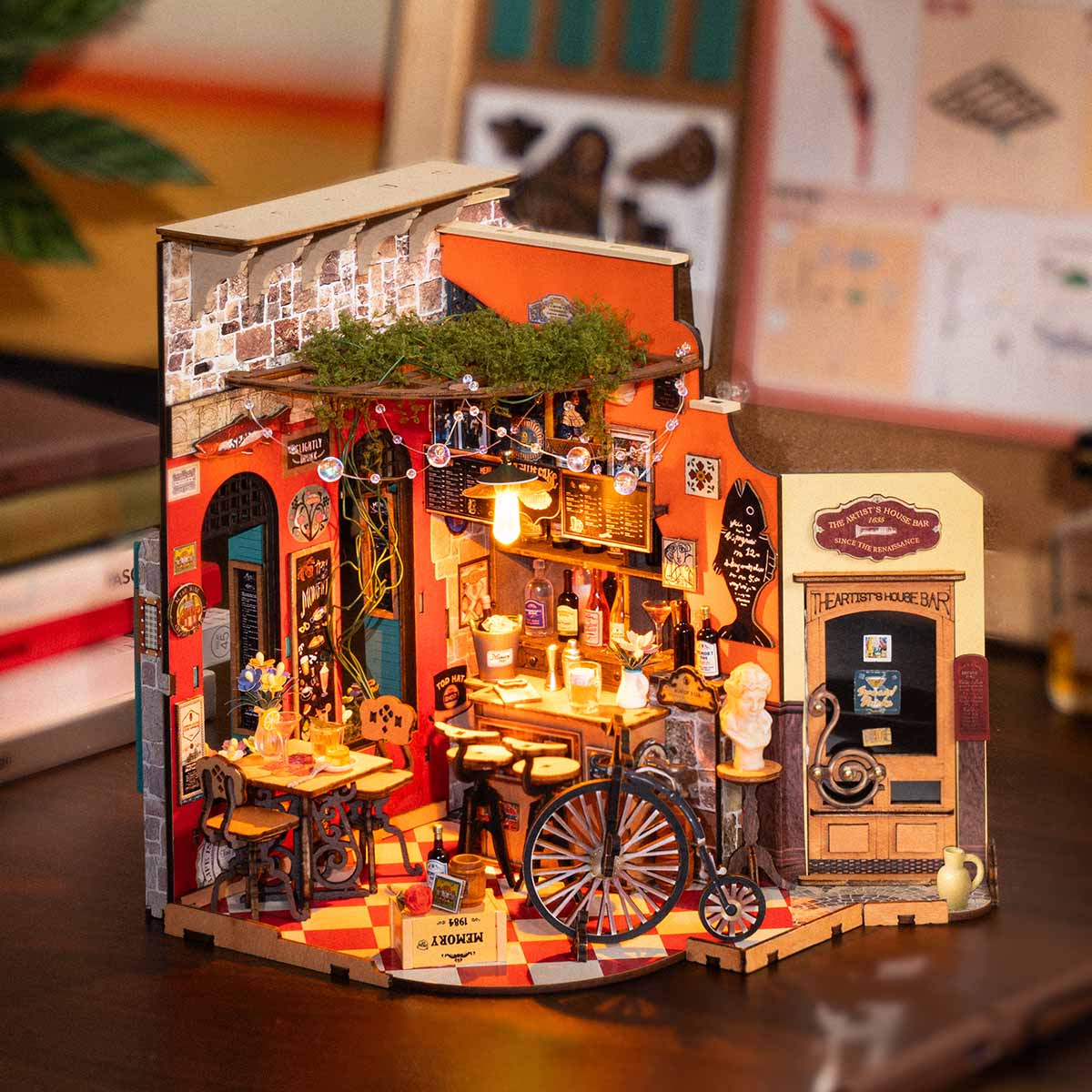 Cheers Bar & Dining DIY Miniature House