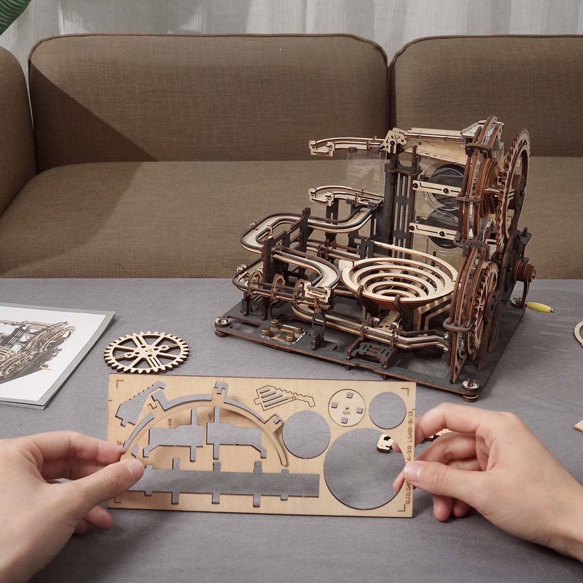 Night City Marble Run 3D Puzzle